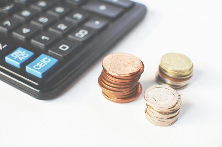 Fair Pay, Fewer Disputes: The Role of Transparent Compensation in Conflict Prevention