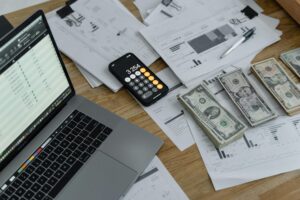 Fair Pay, Fewer Disputes: The Role of Transparent Compensation in Conflict Prevention