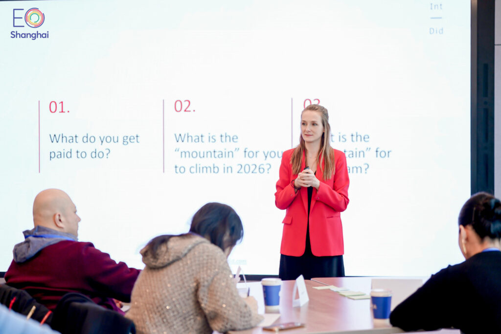 JUAN (卷), Psychological Safety, and the Secret to High Performance Leadership