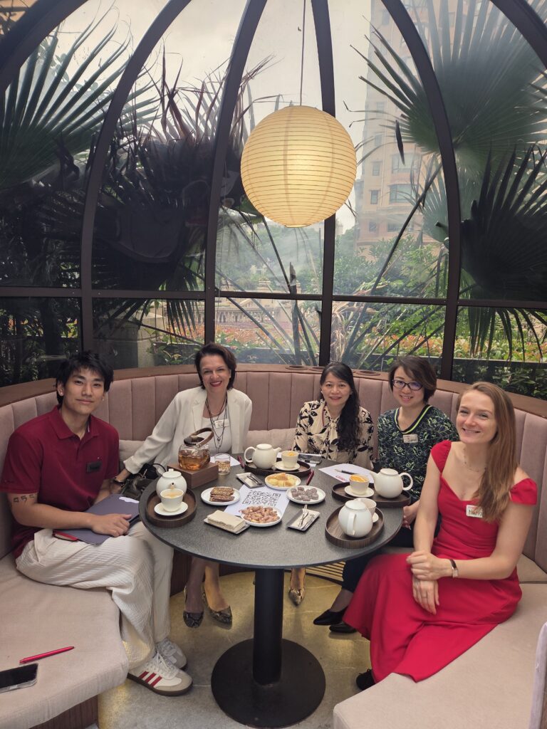 HR leadership forum in Shanghai discussing global HR initiatives in China at R.E.D. community event