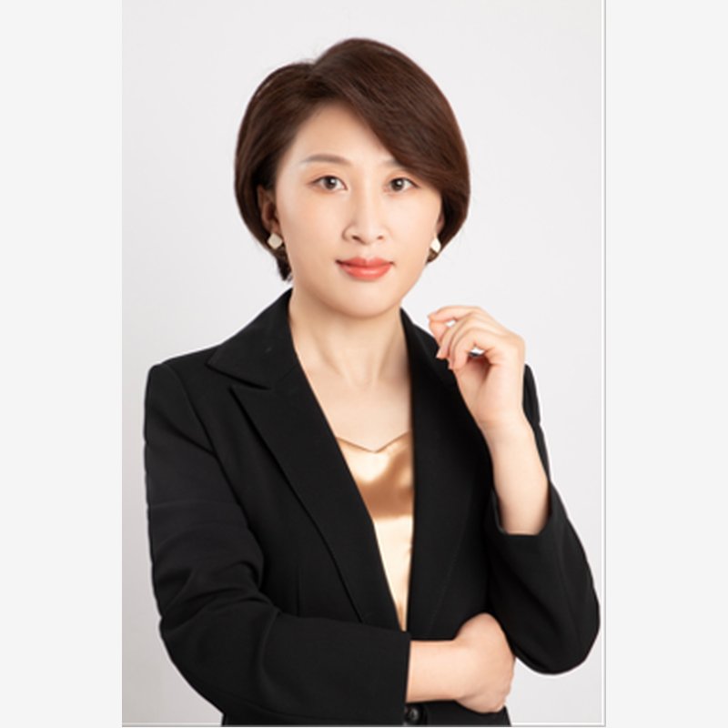 Intandid HR consulting expert specializing in leadership development, executive coaching, and workplace culture
