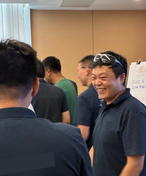 Managers practicing listening and asking skills